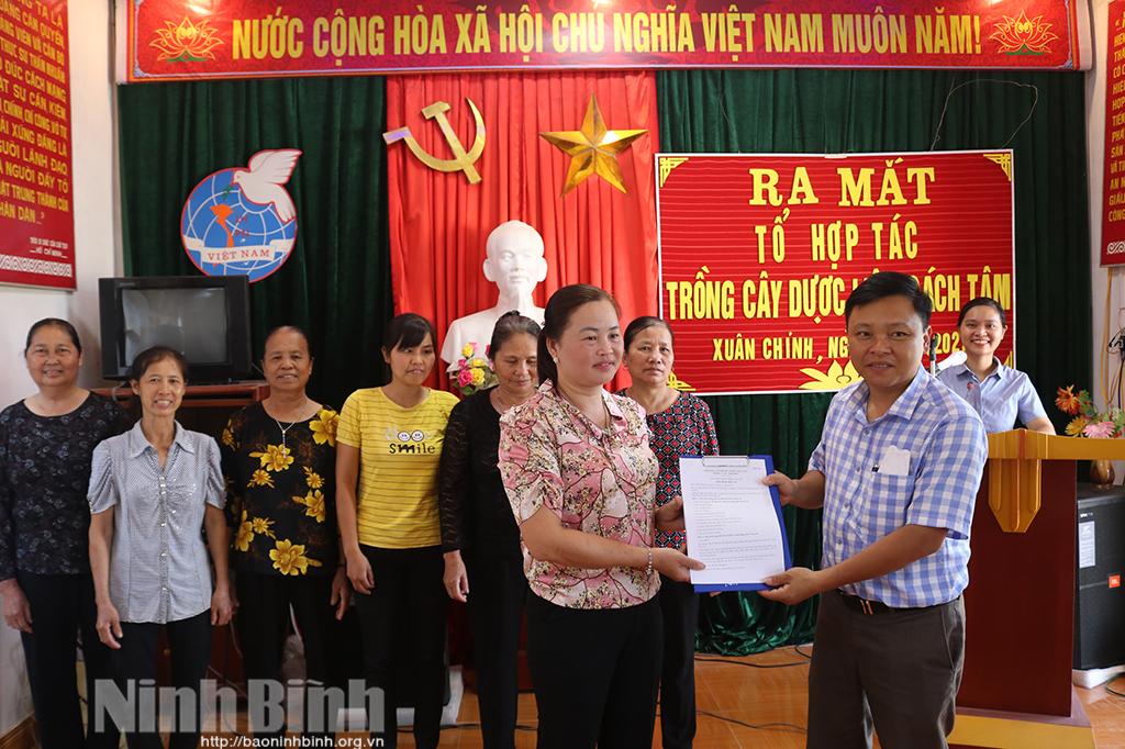 Thành lập hợp tác xã và tổ hợp tác phát triển kinh tế tại huyện Kim Sơn