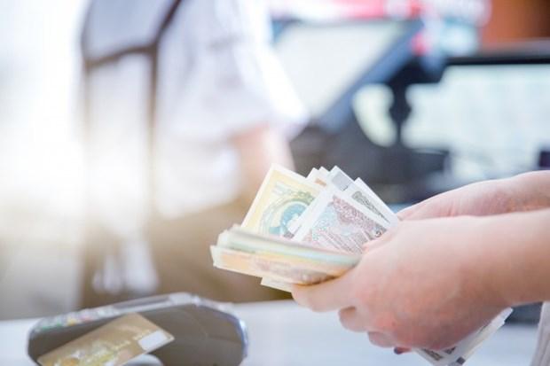 Thanh toán bằng tiền mặt gia tăng ở một số nước Đông Nam Á