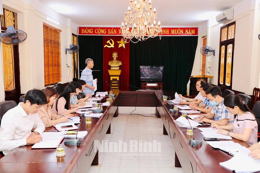 Khảo sát việc giải quyết kiến nghị cử tri lĩnh vực môi trường, nước sạch nông thôn