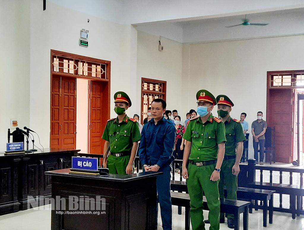 12 năm tù cho hành vi giết người vì ghen tuông