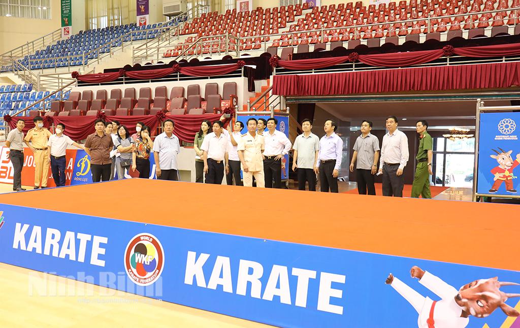 Đồng chí Chủ tịch UBND tỉnh kiểm tra công tác chuẩn bị các điều kiện phục vụ SEA Games 31