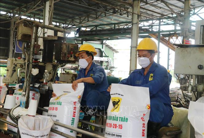 Kiến nghị một số chính sách nhằm hạ nhiệt giá phân bón