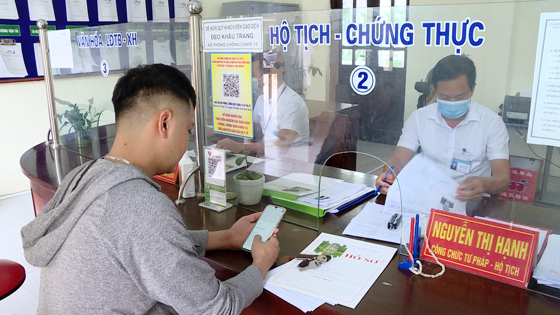 Những chuyển biến tích cực trong chuyển đổi số ở Yên Từ