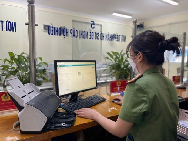 Tạm dừng cấp hộ chiếu phổ thông mẫu cũ đến 1/7/2022