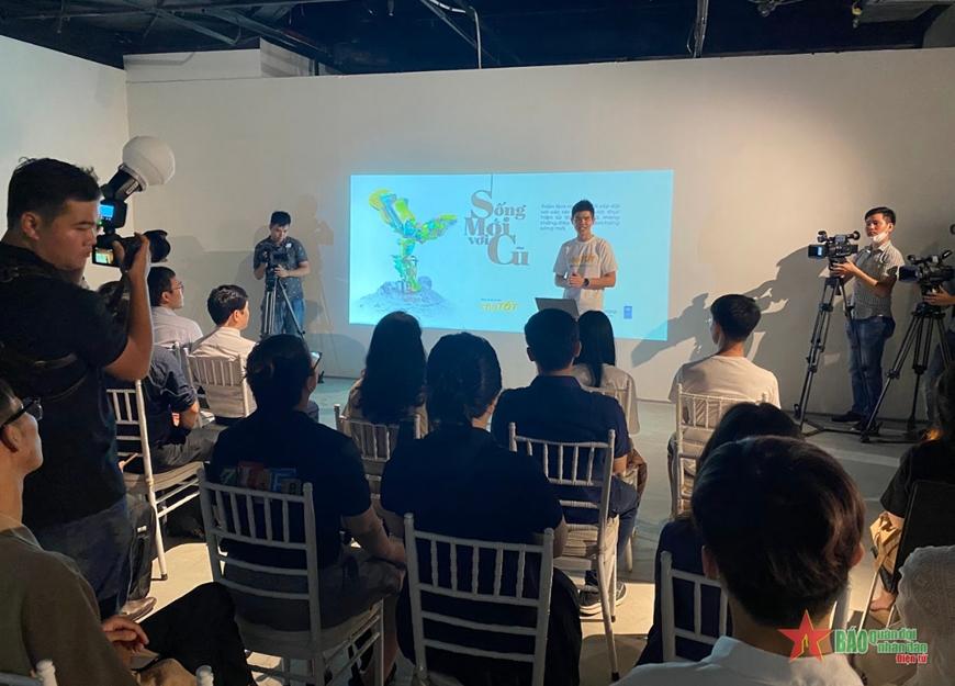 Khai mạc triển lãm nghệ thuật sắp đặt "Sống mới với cũ"