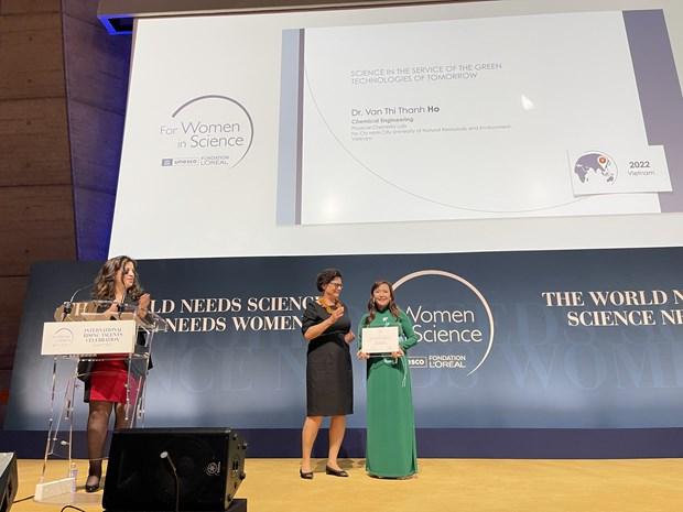 UNESCO tôn vinh nhà khoa học nữ trẻ Việt Nam Hồ Thị Thanh Vân