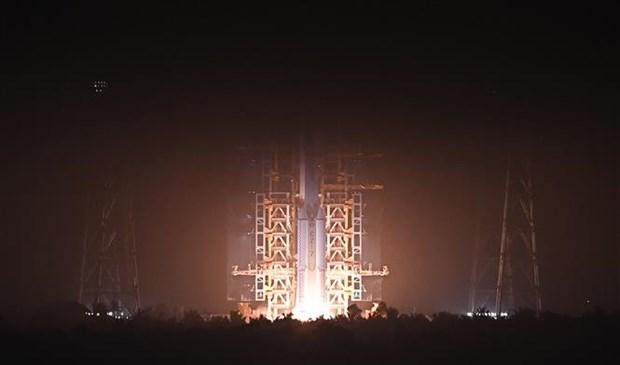 Trung Quốc đưa ba nhà du hành lên hoàn thành xây trạm Thiên Cung