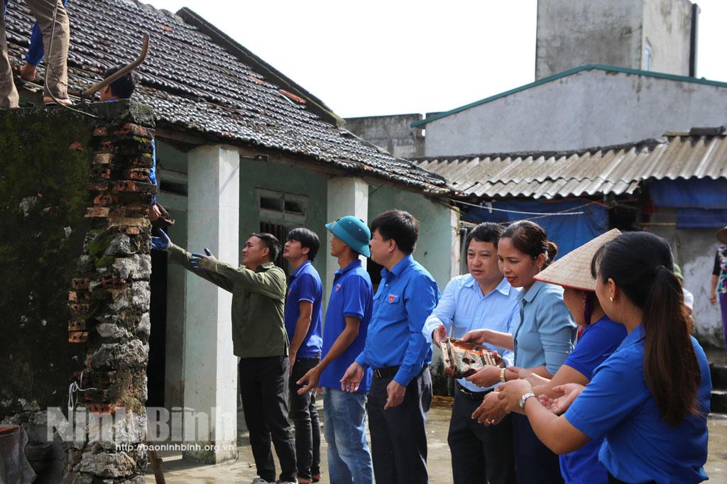 Khởi công xây dựng "Nhà khăn quàng đỏ" cho học sinh có hoàn cảnh khó khăn