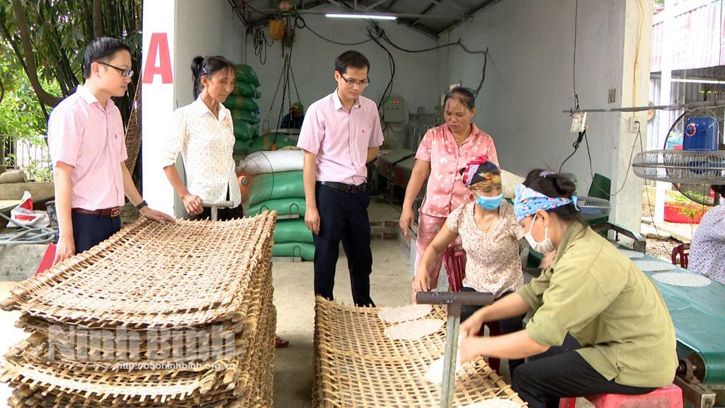 Phòng giao dịch Ngân hàng Chính sách xã hội huyện Gia Viễn, luôn đồng hành cùng người nghèo và đối tượng chính sách