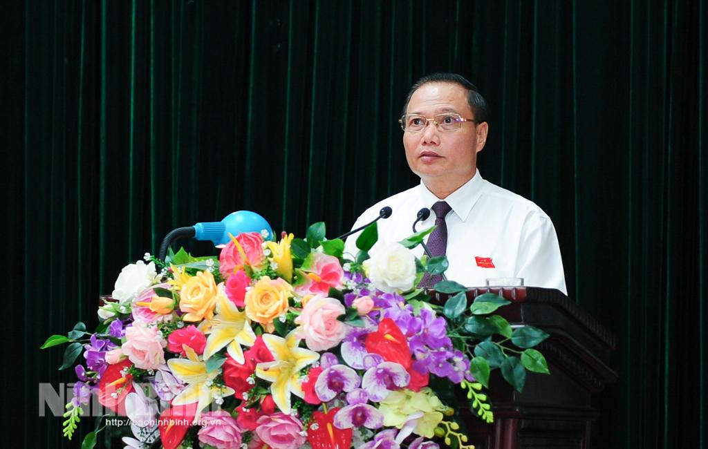 "Tăng cường đoàn kết, thống nhất, nỗ lực phấn đấu, vượt qua khó khăn, thách thức, khôi phục và phát triển kinh tế"