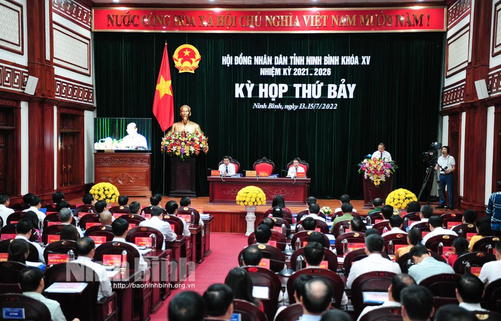 7th session of 15th provincial People's Council opens