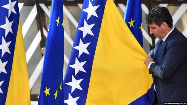 Năm nước Trung Âu kêu gọi EU cấp quy chế ứng cử viên cho Bosnia