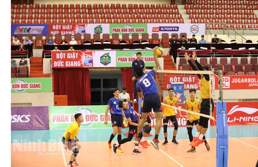 Giải bóng chuyền vô địch quốc gia Cúp Hóa chất Đức Giang 2022: Vật liệu xây dựng Bình Dương, Hà Nội (nam), Ninh Bình Doveco (nữ) giành chiến thắng