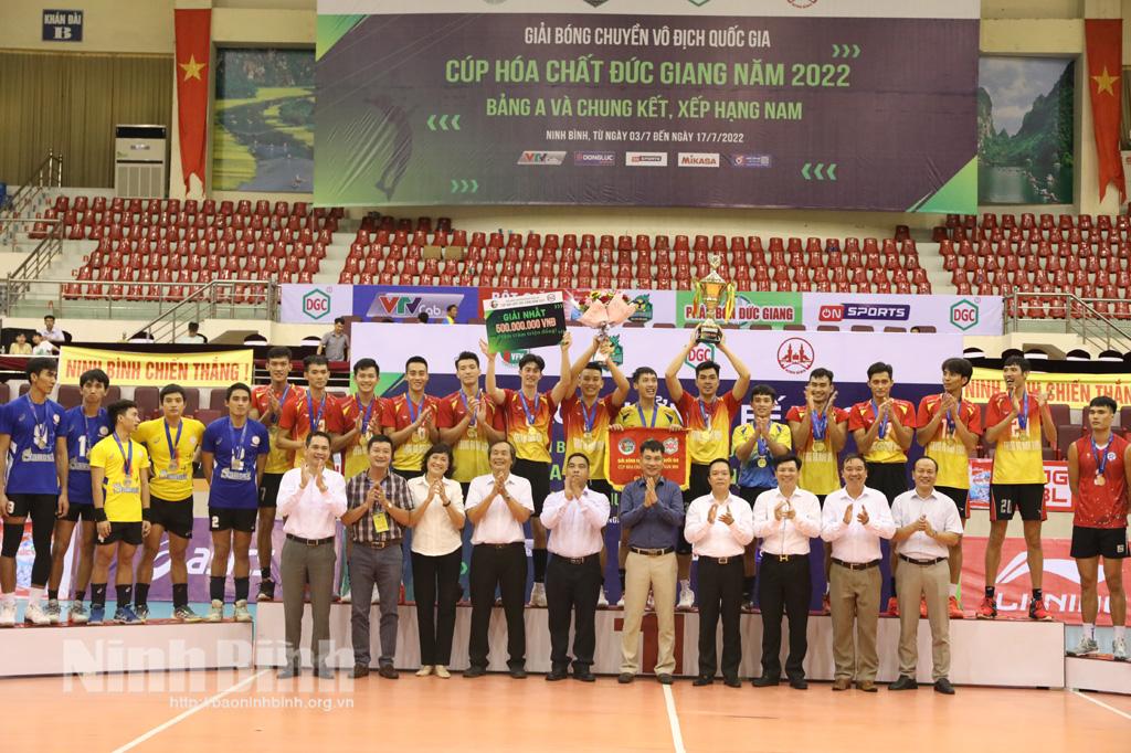 Trang An Ninh Binh wins National Volleyball Championship 2022 - Duc Giang Chemical Cup