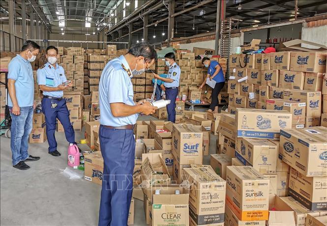 Quản lý thị trường sẽ tiếp tục kiểm tra, kiểm soát các mặt hàng nóng