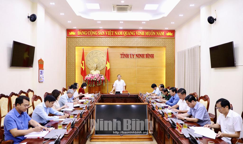 Thường trực Tỉnh ủy giao ban với Thường trực các huyện, thành ủy, đảng ủy trực thuộc
