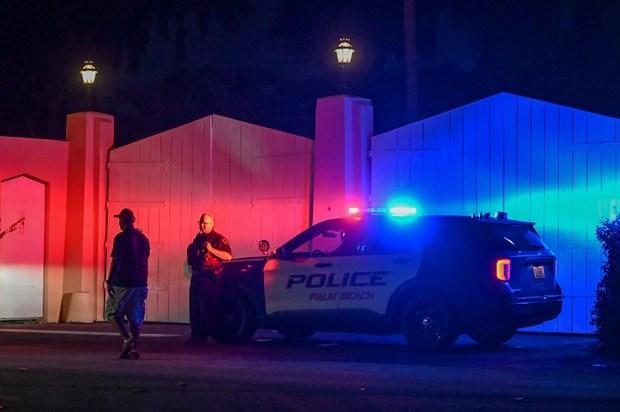 FBI bất ngờ đột kích nhà riêng của cựu Tổng thống Mỹ Donald Trump