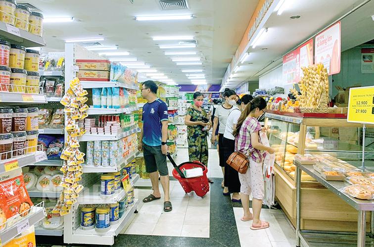 Tăng cường các giải pháp ổn định thị trường sau khi giá xăng dầu giảm mạnh