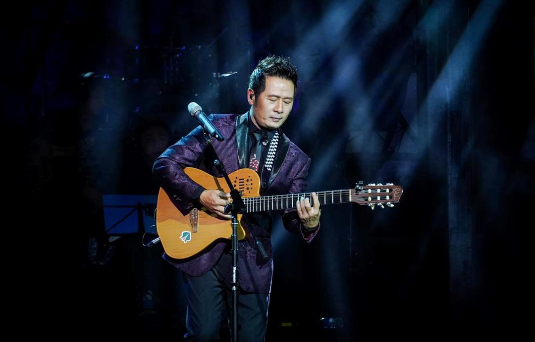 Bằng Kiều sẽ sánh đôi với 5 "người tình" trong live show tháng 10