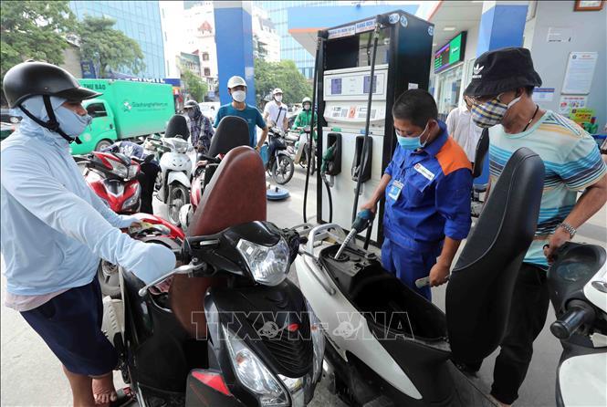 Chủ động nguồn cung xăng dầu cho thị trường trong nước