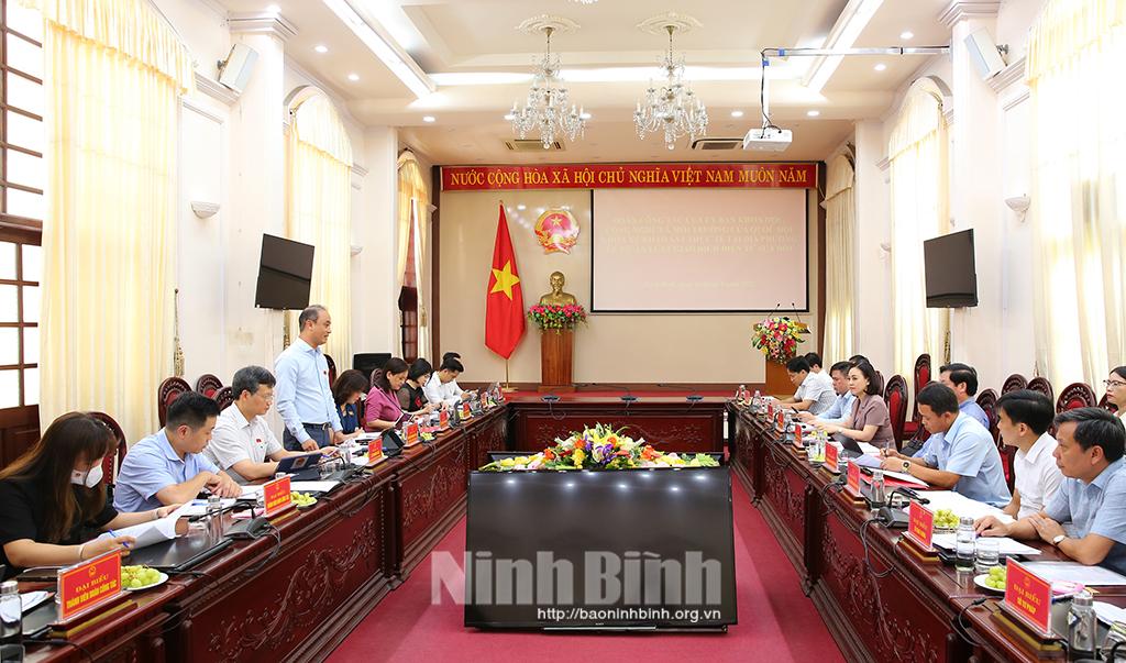 Quốc hội khảo sát Luật Giao dịch điện tử tại Ninh Bình