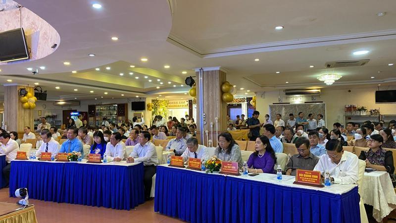 Khai mạc hội nghị những vấn đề cơ bản đặt ra đối với văn học-nghệ thuật