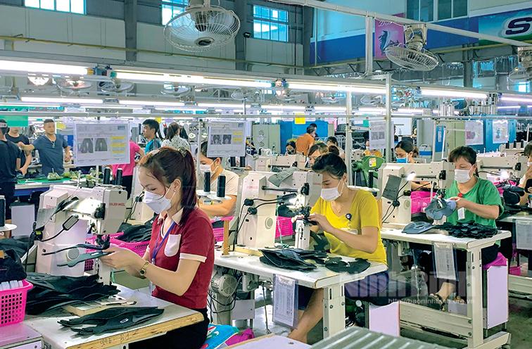 Xuất khẩu tiếp tục tăng trưởng ấn tượng