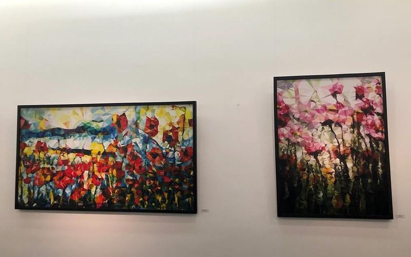 Những sắc màu rực rỡ qua "Lăng kính của Thủy"