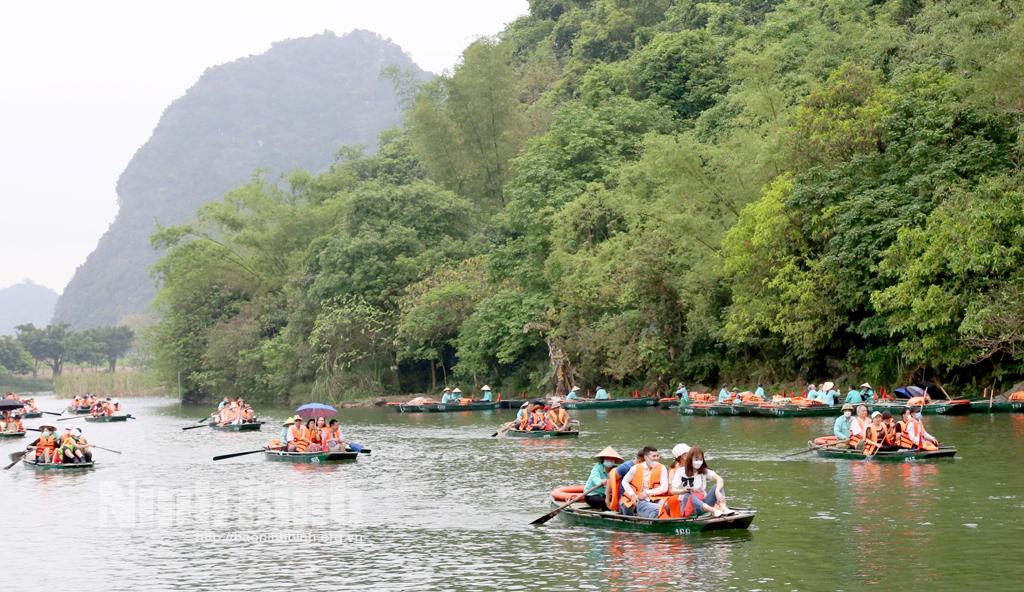 Đảm bảo sinh kế bền vững cho người dân trong vùng di sản