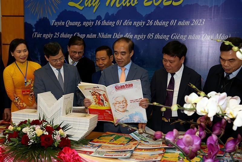 Spring Press Festival held nationwide