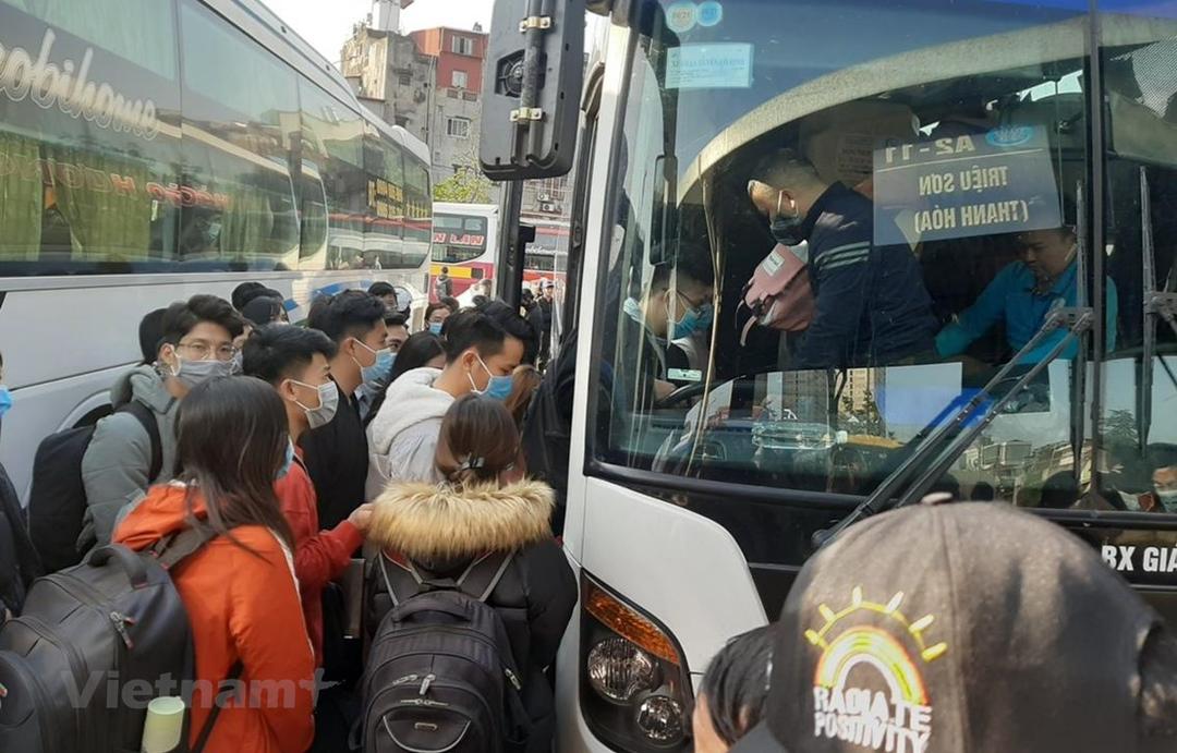 Công bố đường dây nóng về hoạt động vận tải dịp Tết Nguyên đán