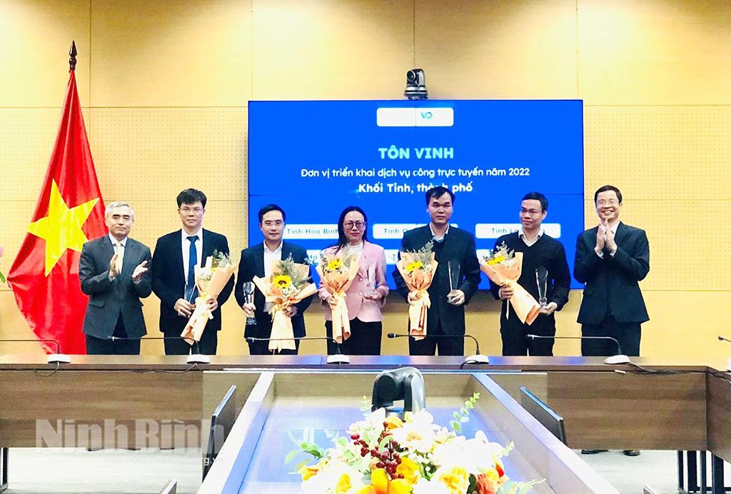Ninh Binh listed among top 5 localities providing best public services