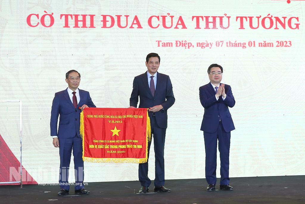 Tổng Công ty xi măng Việt Nam kỷ niệm 93 năm ngày truyền thống