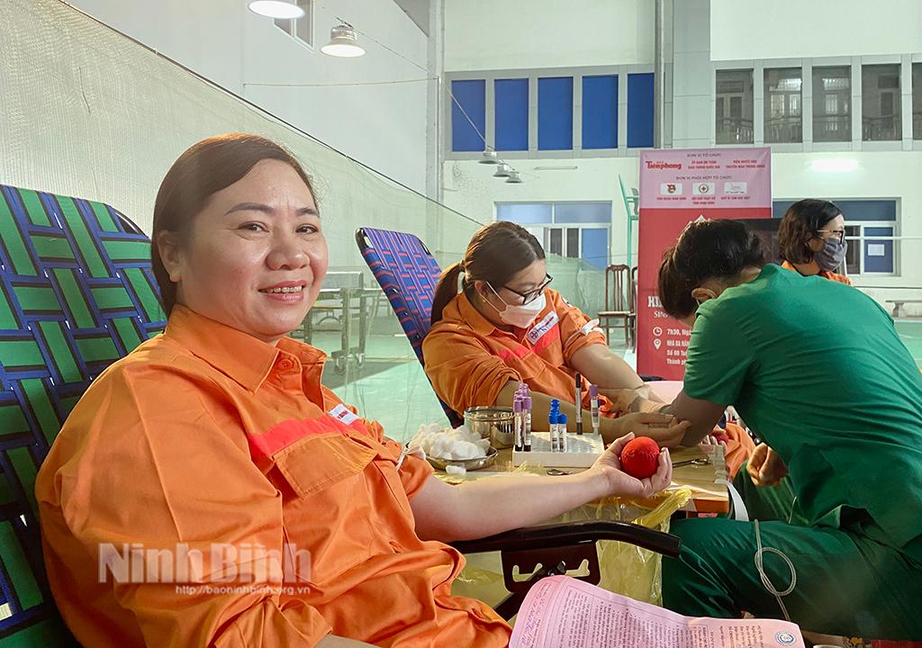 Bảo đảm nguồn máu dự trữ dịp Tết Nguyên đán Quý Mão 2023