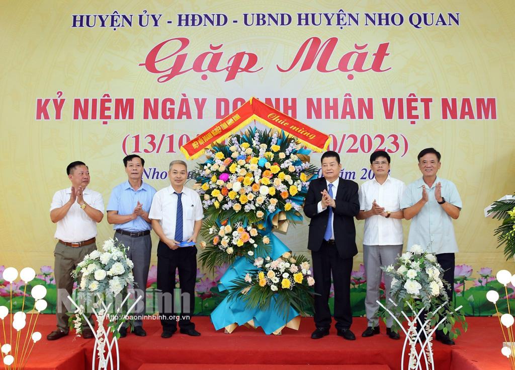 Huyện Nho Quan gặp mặt các doanh nghiệp nhân kỷ niệm Ngày Doanh nhân Việt Nam