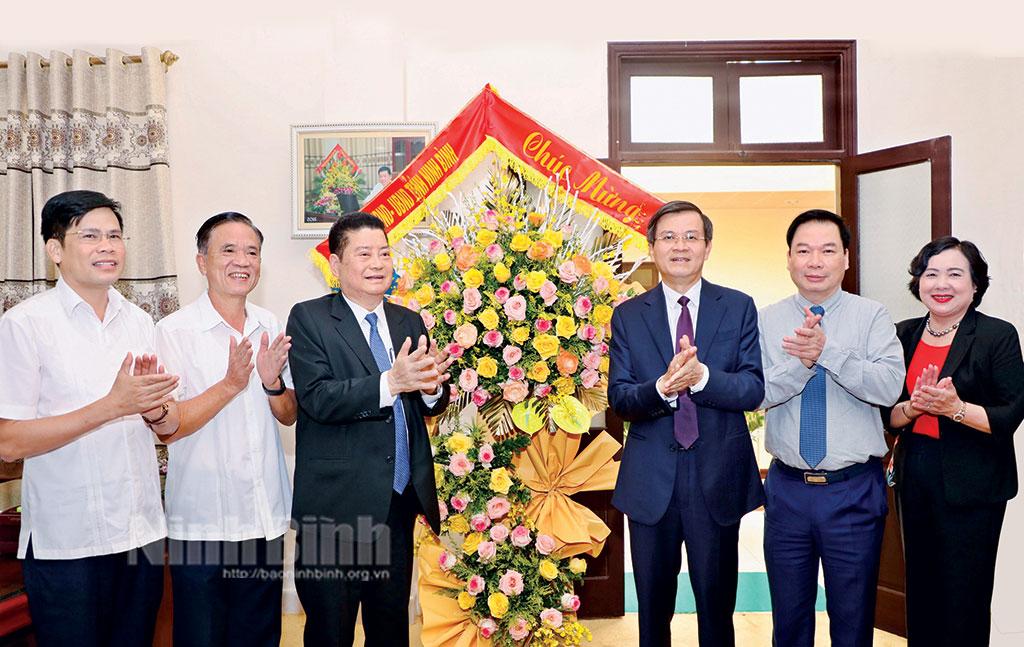 Doanh nghiệp, doanh nhân Ninh Bình: Khẳng định vị thế, niềm tin và khát vọng