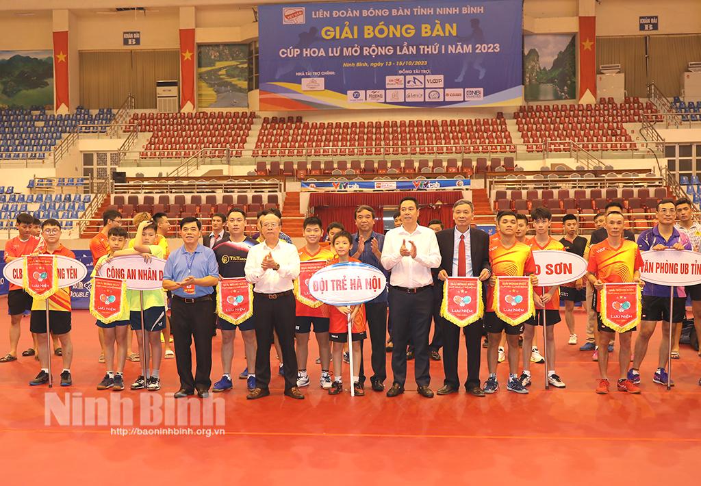 Khai mạc Giải bóng bàn Cúp Hoa Lư mở rộng lần thứ I năm 2023