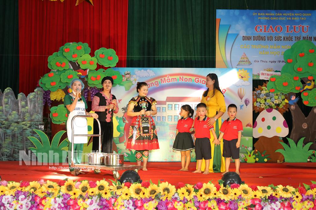 Giao lưu dinh dưỡng với sức khỏe trẻ mầm non huyện Nho Quan