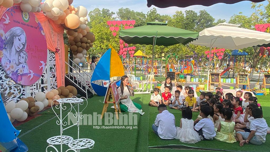 Phòng Giáo dục và Đào tạo Hoa Lư tổ chức sinh hoạt chuyên môn tại Trường Mầm non Ninh Vân