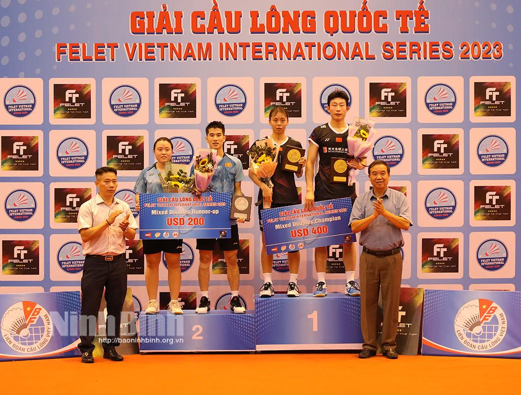 Chung kết và trao thưởng Giải cầu lông quốc tế FELET Vietnam International Series 2023