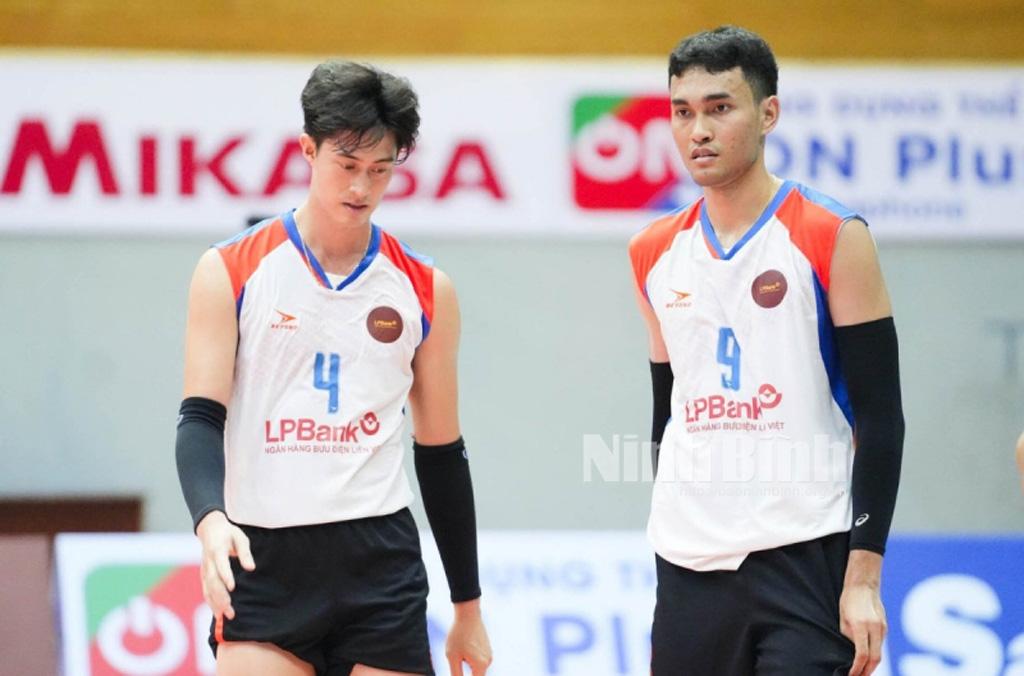 Giải bóng chuyền vô địch quốc gia Cúp Hóa chất Đức Giang 2023: nam Ninh Bình LienViet PostBank dừng bước ở tứ kết