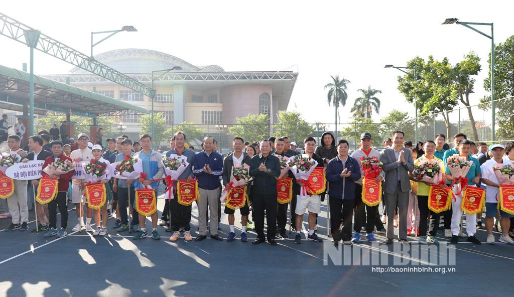 Khai mạc Giải quần vợt các CLB tỉnh Ninh Bình lần thứ XVII năm 2023