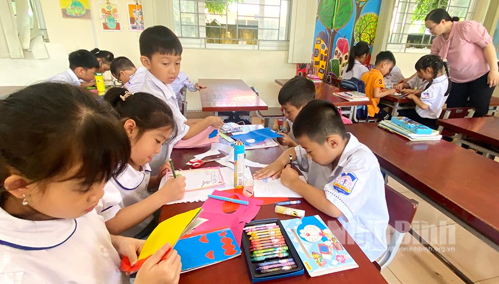 Hoa Lư đẩy mạnh phong trào thi đua "Dạy tốt - học tốt"