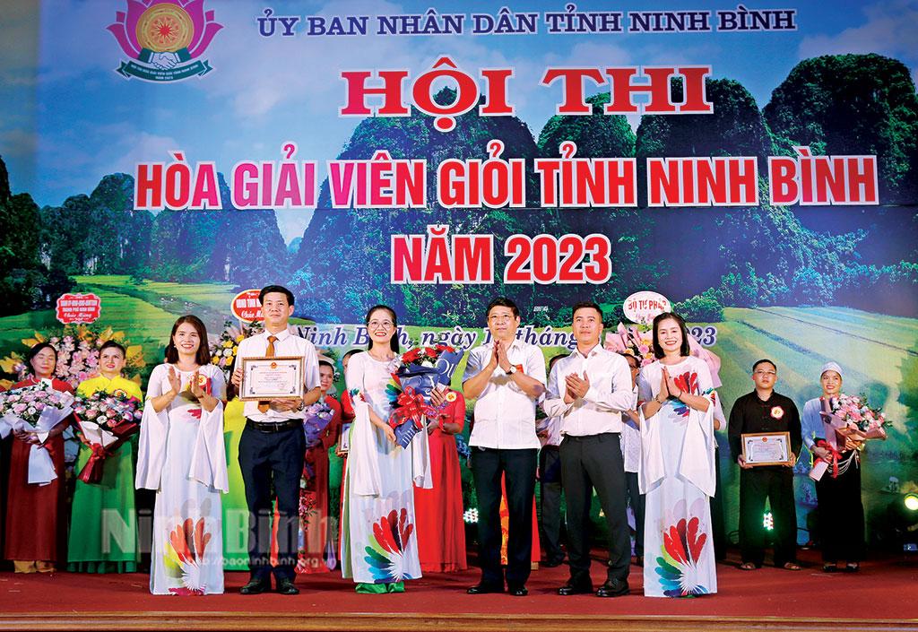 Để Ngày Pháp luật Việt Nam trở thành đợt sinh hoạt chính trị - pháp lý sâu rộng