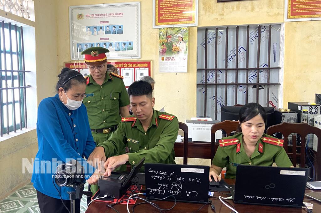 Công an tỉnh đẩy mạnh thực hiện Đề án 06