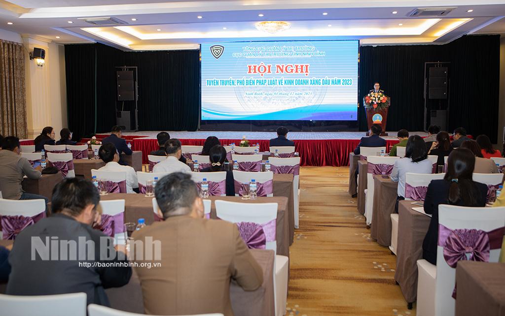 Tuyên truyền, phổ biến pháp luật trong kinh doanh xăng dầu