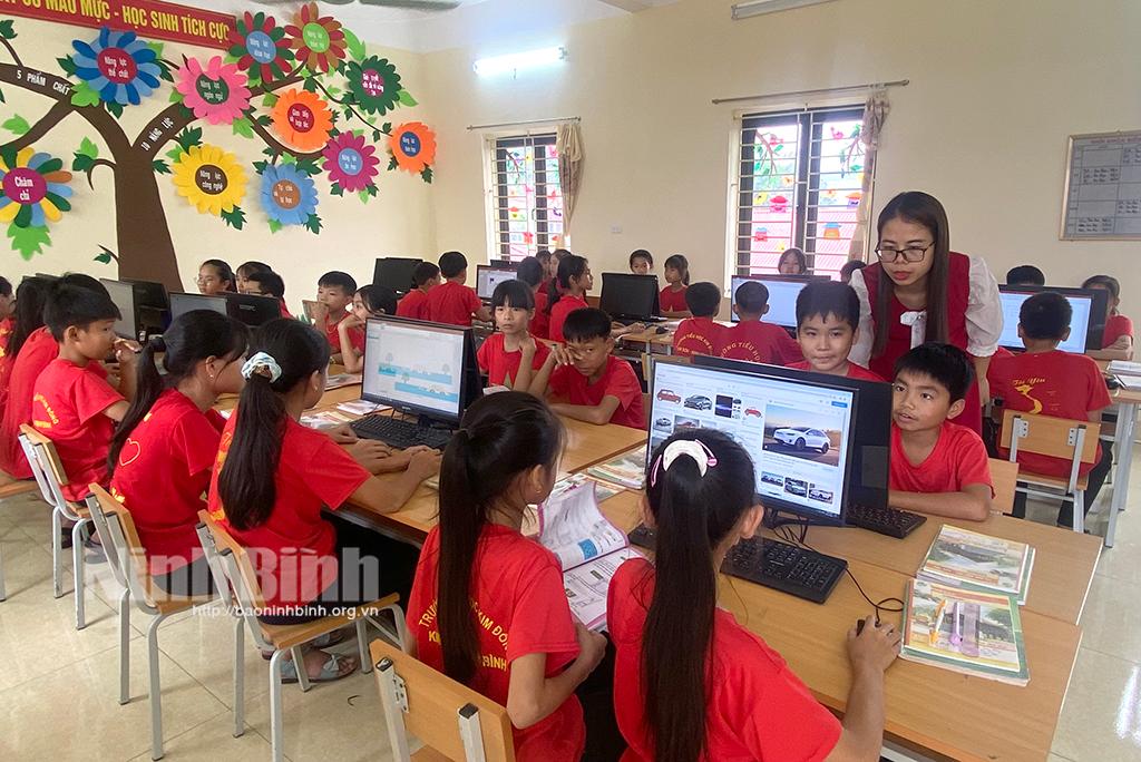 Ngành Giáo dục và Đào tạo huyện Kim Sơn: Đổi mới, sáng tạo trong dạy và học