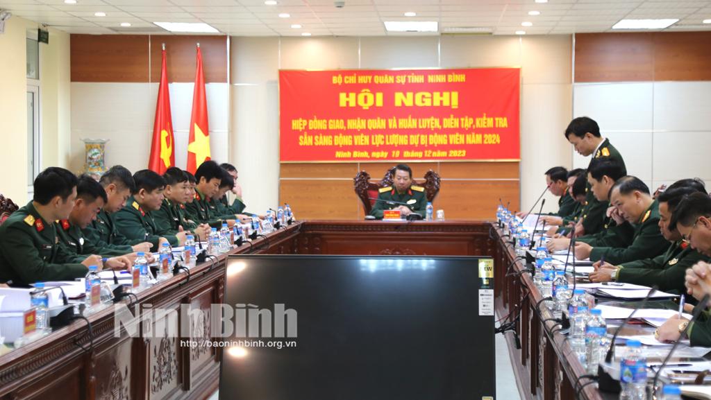 Bộ CHQS tỉnh hiệp đồng giao, nhận quân và huấn luyện diễn tập năm 2024