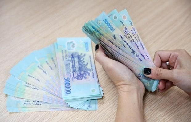 Công đoàn đề xuất lương tối thiểu vùng năm 2024 tăng cao nhất ở mức 7,3%