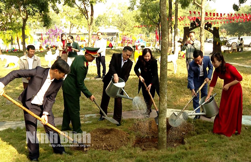 Thành phố Tam Điệp ra mắt mô hình "Trường học xanh-sạch-đẹp-an toàn-hạnh phúc"